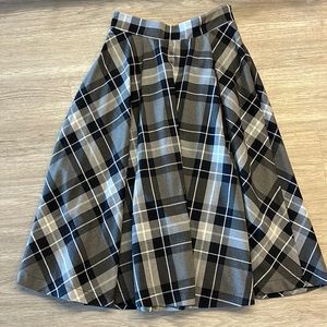 Plaid midi skirt